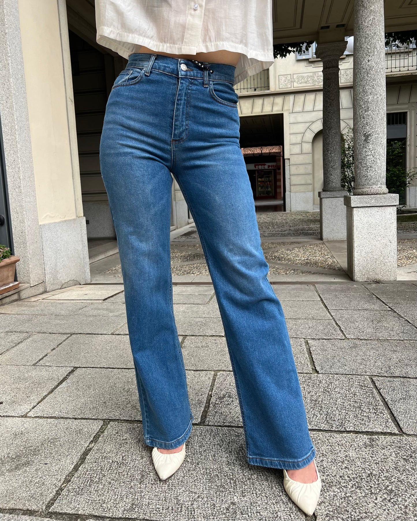 JEANS LONDON